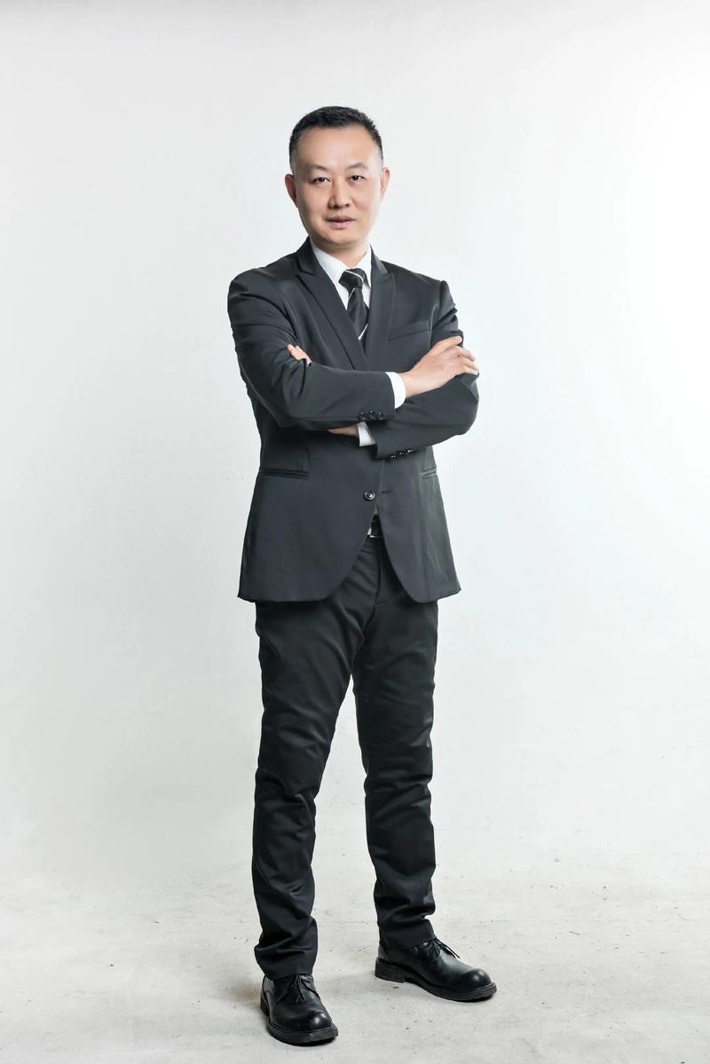 冯坡泰 商务拓展总监